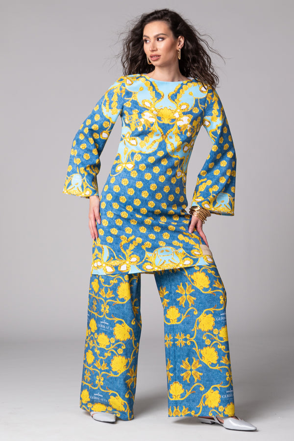 <tc>Katka</tc> Gerbeaud blue pants