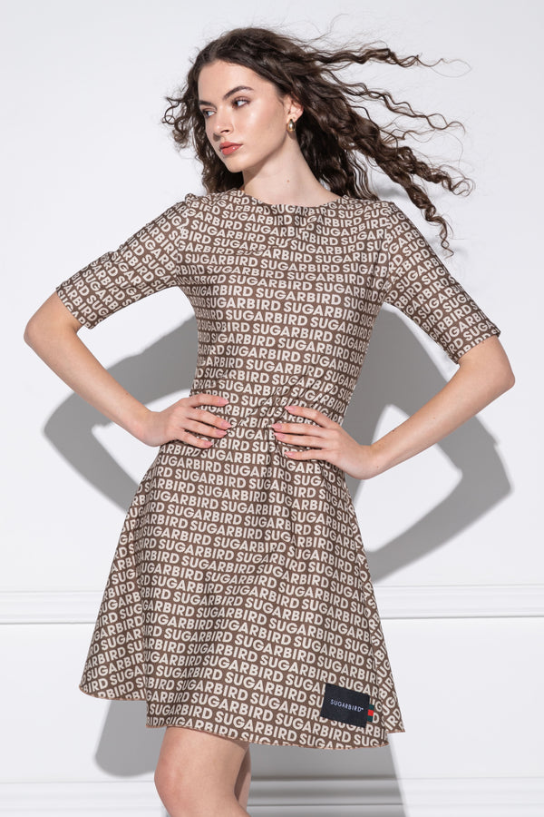 Montika Small Logo Brown ruha